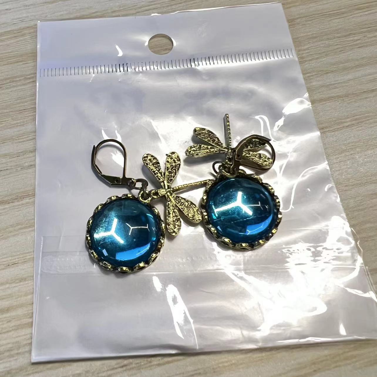 Hanging Vintage Dragonfly Earring