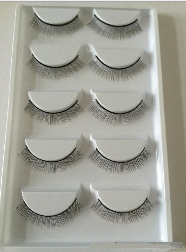 Grafting Eyelashes