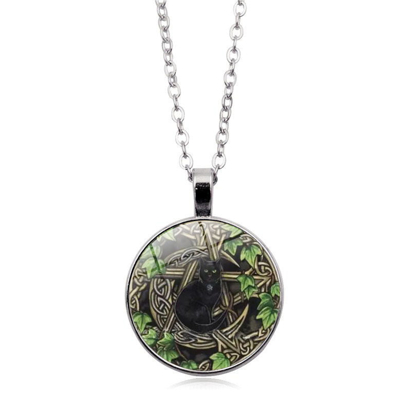 Five-Pointed Star Black Cat Necklace