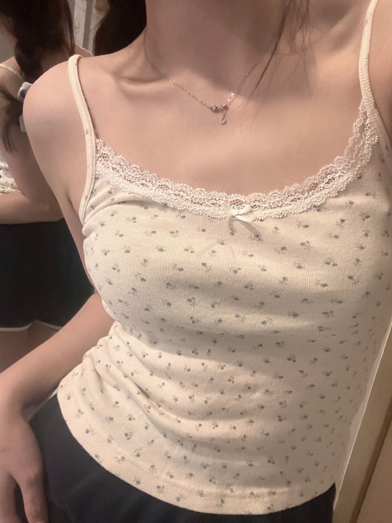 U-neck Floral Short Sleeved Top