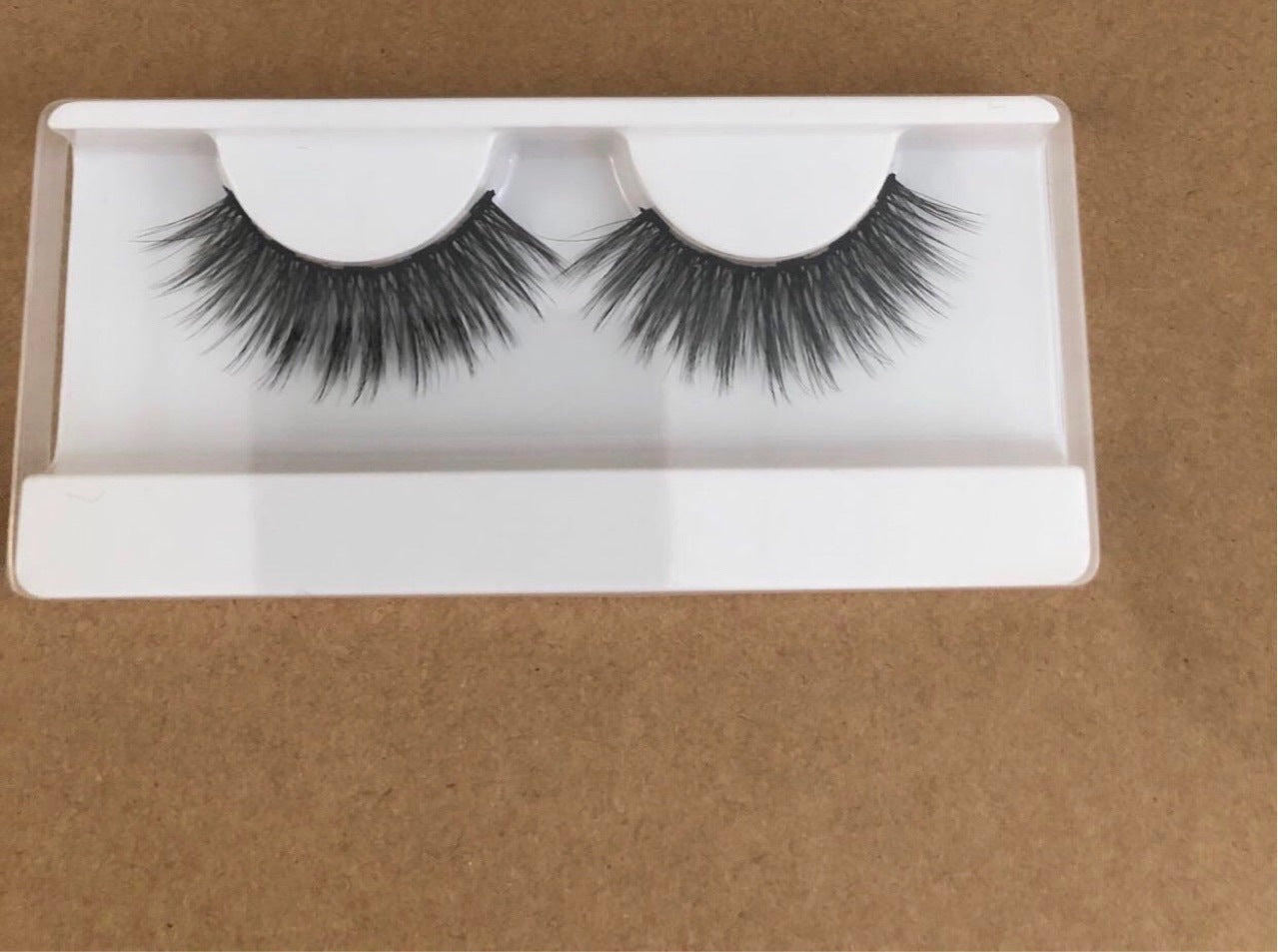 False Eyelashes With Magnets